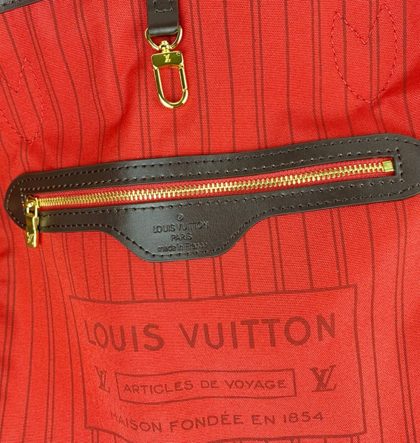 ルイヴィトンバッグ着用イメージ